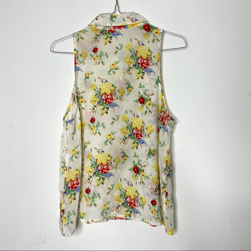 SOLD Equipment Femme Floral Print Silk Button Blouse - Picture 3 of 10